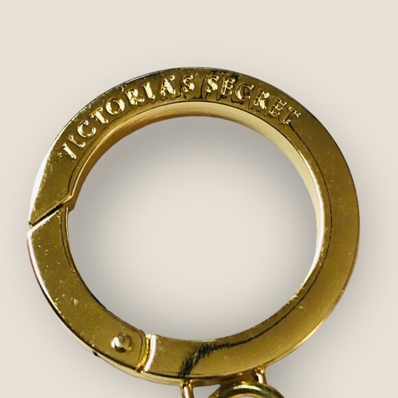 Victoria's Secret Sea Sand Sun Keychain Bag Clip With Rhinestone Letter Charms - Picture 3 of 6